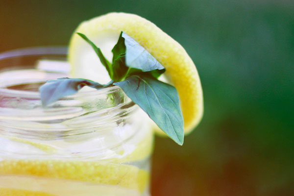 mason jar lemonade