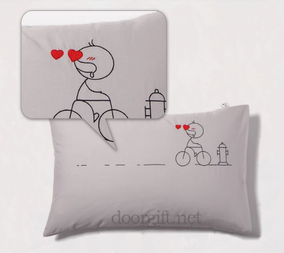 couple pillow